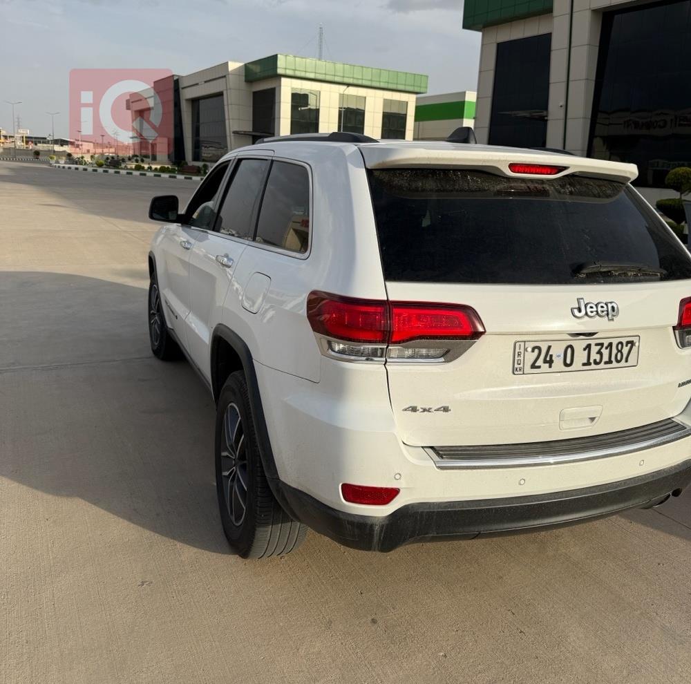 جيب جراند شيروكي